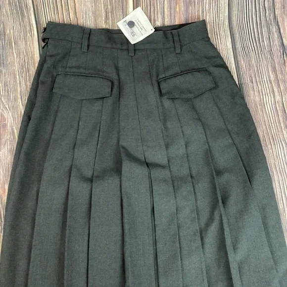 Together Charcoal Gray “Poet Core” Pleated Skirt- Size 6 - Picture 2 of 9